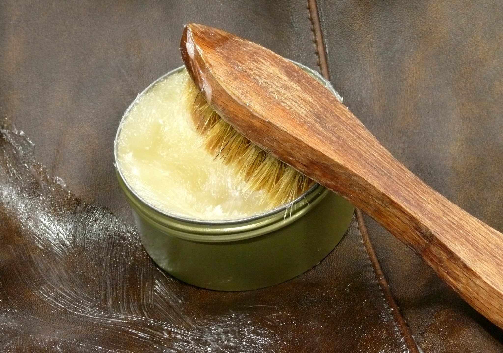 How to Take Care of Leather Jacket & Keep It in Good Condition