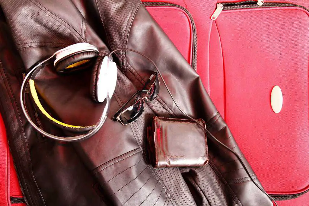 pack leather jacket for travel