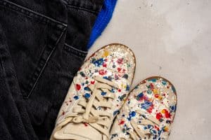 remove acrylic paint off leather shoes