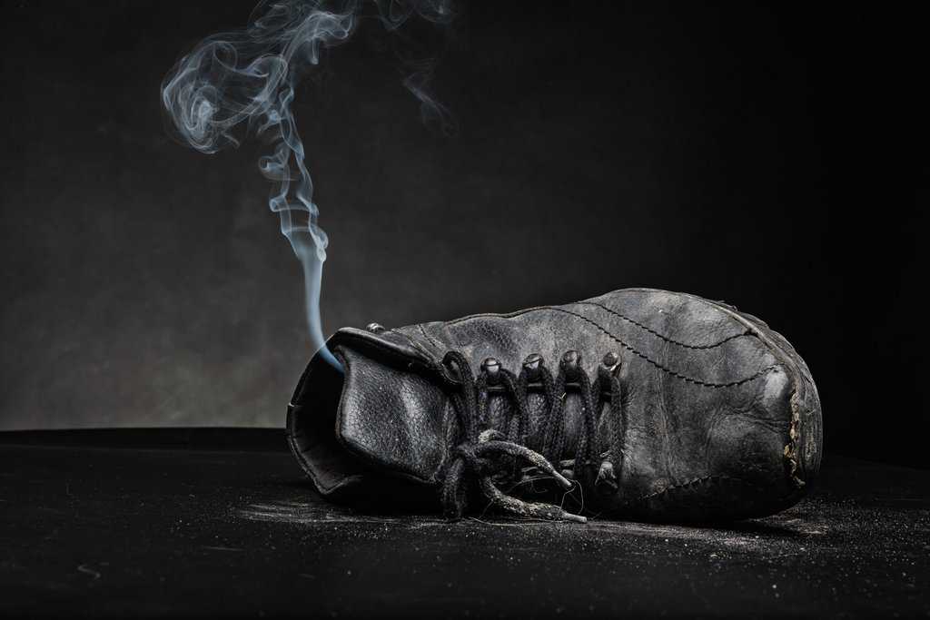 7 Powerful Methods on How to Get Smoke Smell Out of Leather